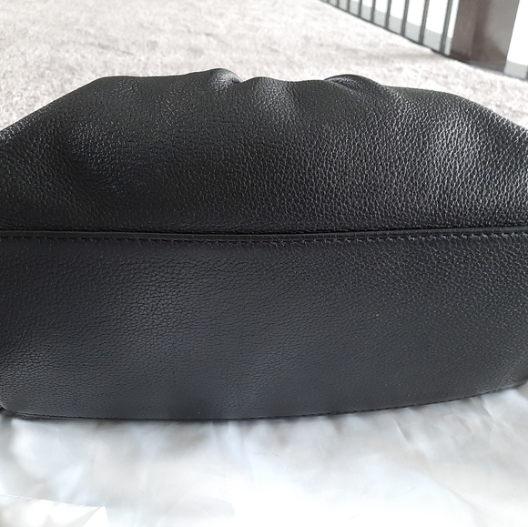 Marc Jacobs black leather crossbody and handbag - Picture 4 of 15